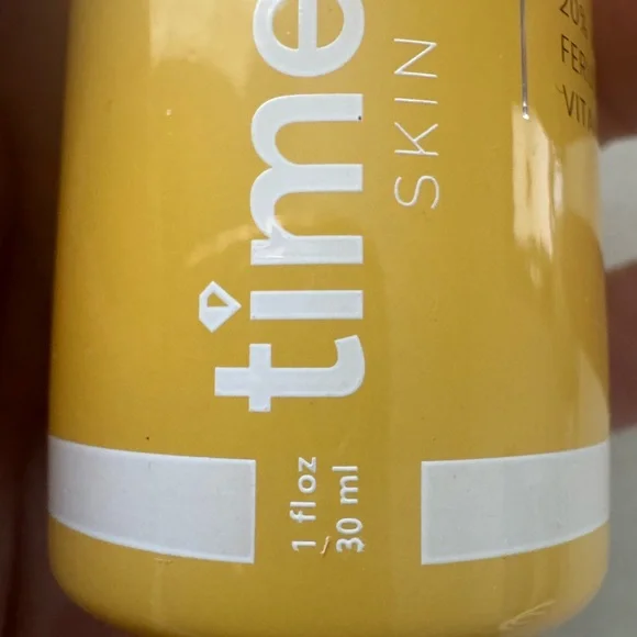 Timeless Vitamin C Serum 20% vitamin c face 1oz new in box - Picture 2 of 4